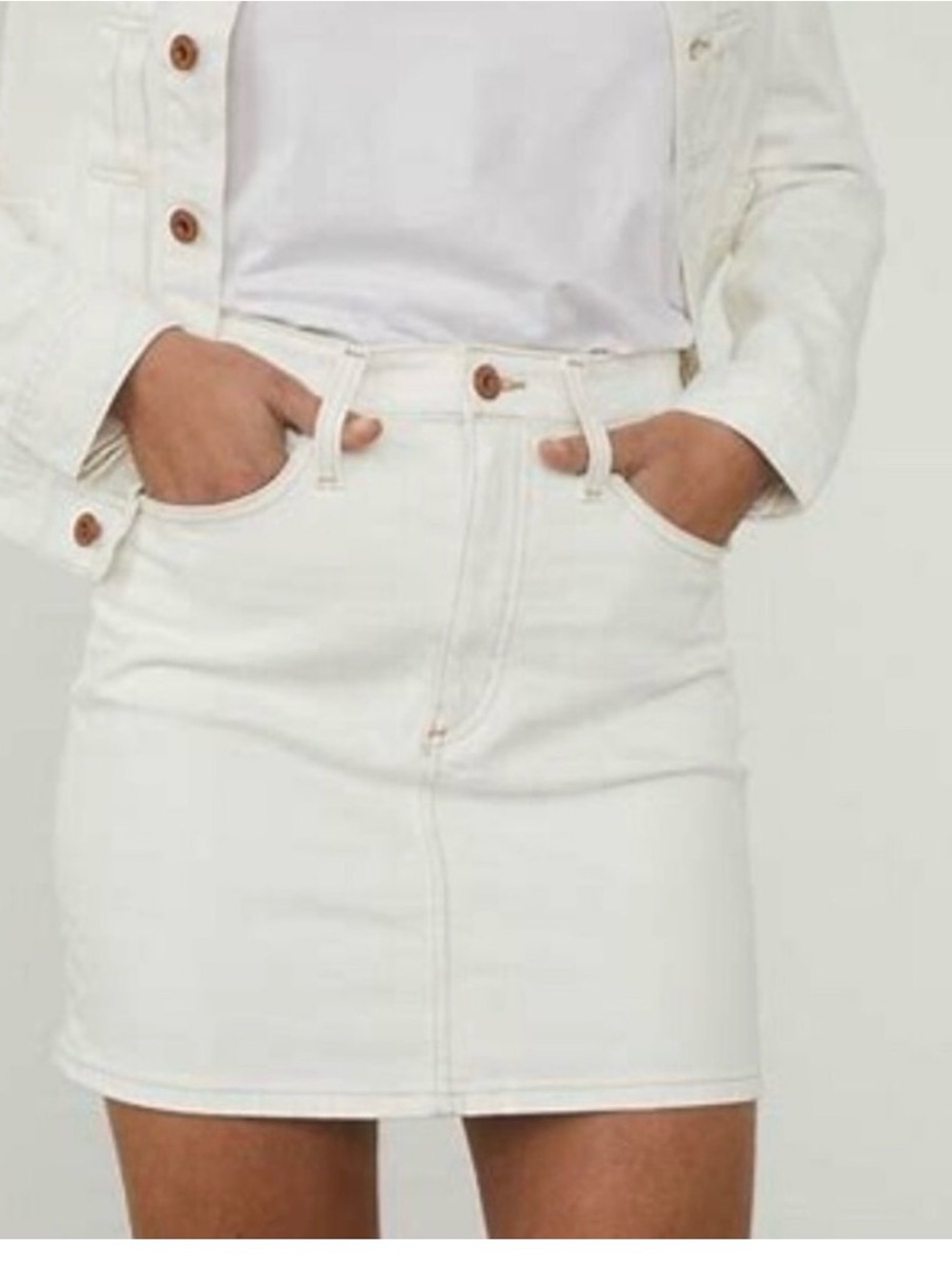 Ag Adriano Goldschmied White Denim Mini Skirt “Vera” size 27